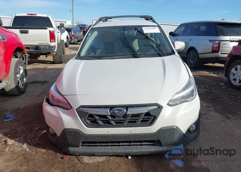 2021 Subaru Crosstrek Limited z USA, uszkodzony, nr VIN JF2GTHMC9M8284553